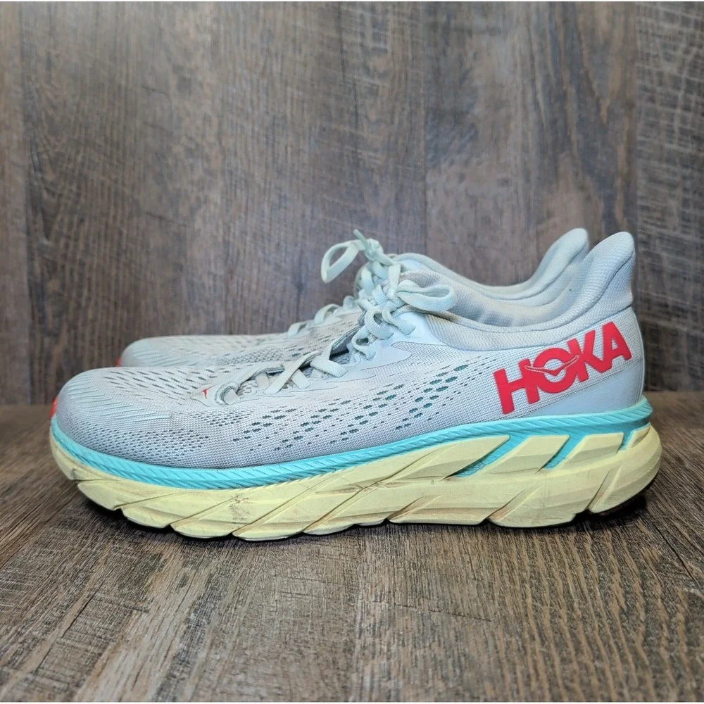 Hoka One One Clifton 7 Womens Size 9.5 Running Sneaker Morning Mist Hot Coral